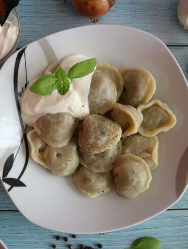 Pelmeni vegetarisch – das beste vegane Rezept für russische Teigtaschen